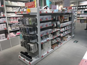 nome類(lèi)飾品店貨架精品店貨架正確可以帶來(lái)收益